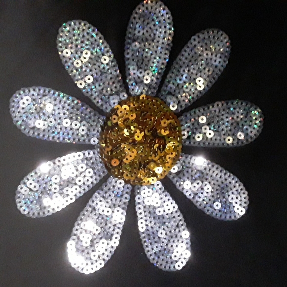 NO BOUNDARIES women's shirt. Size L/G. Black. - Picture 2 of 6